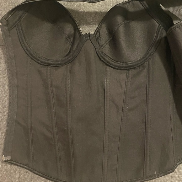 Structured Corset Top - Picture 5 of 6